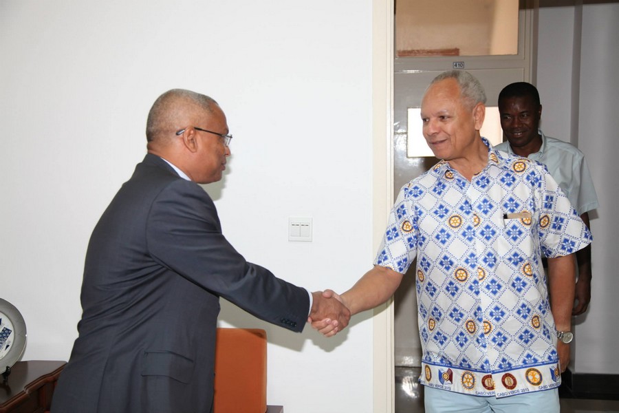 Le Gouverneur du Rotary 2014 en visite à la primature de Côte d'Ivoire